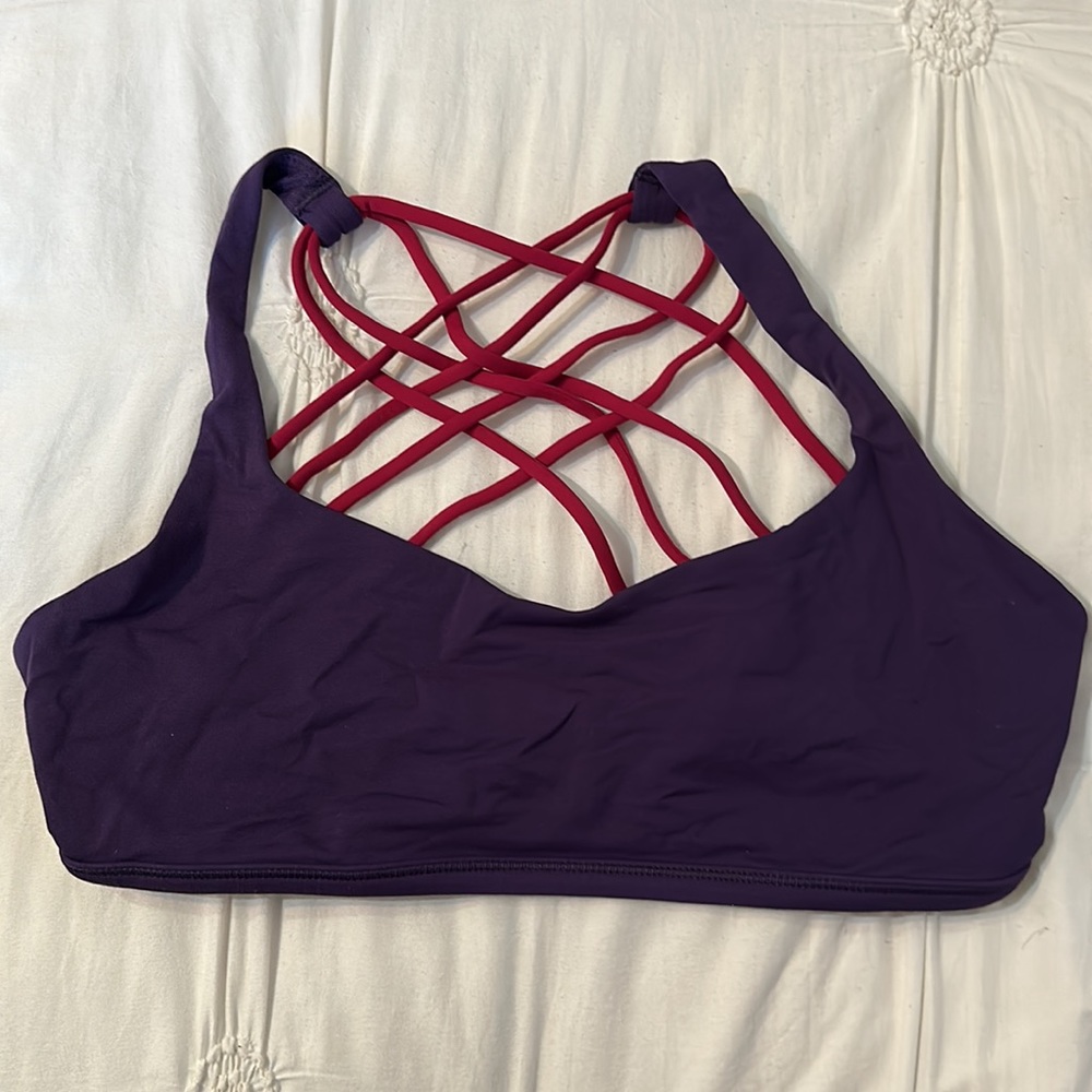 Lululemon strappy sports bra